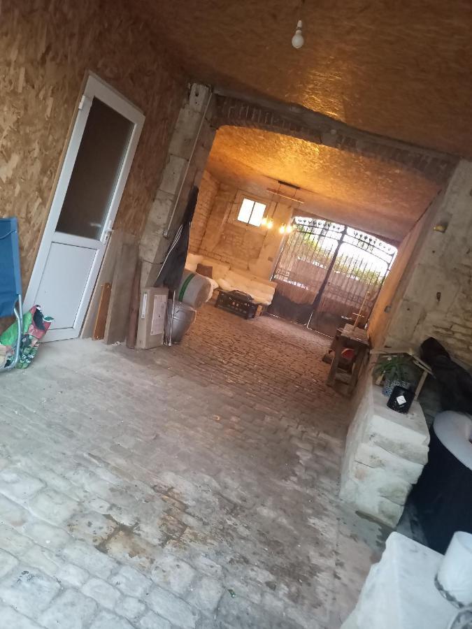 Chef-Boutonne Grande Chambre D'Hote Pour 4 A 5 Personnes Bed & Breakfast エクステリア 写真